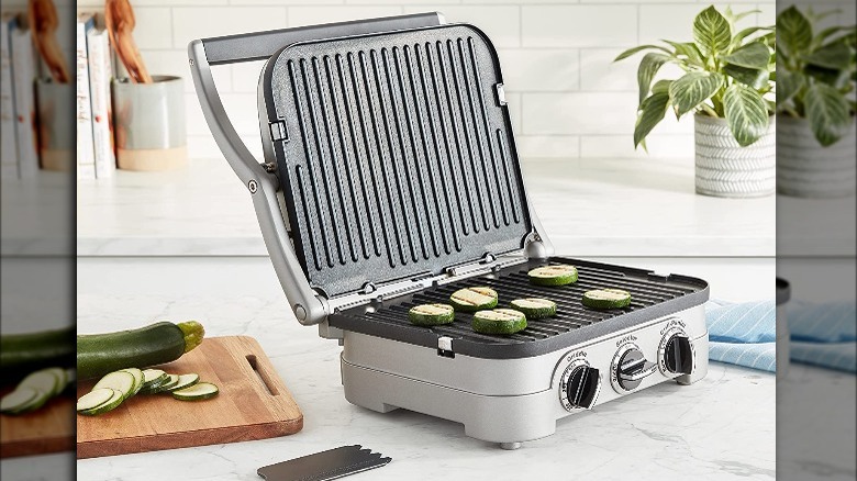 Zucchini being grilled on a Cuisinart GR-4NP1 5-in-1 Griddler