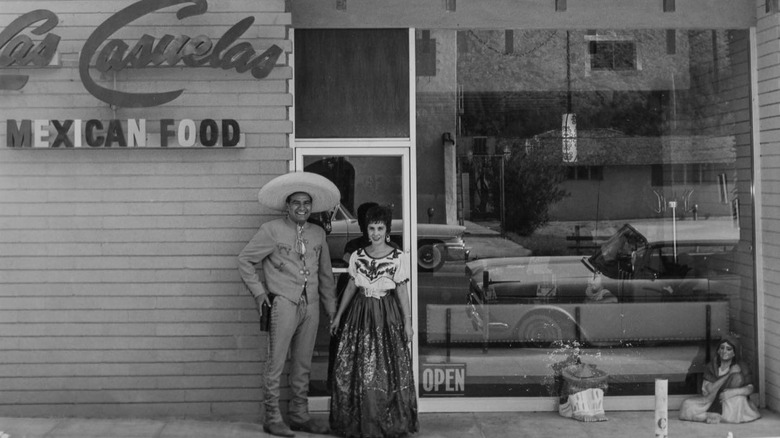 Old photo of Las Casuelas restaurant and owners