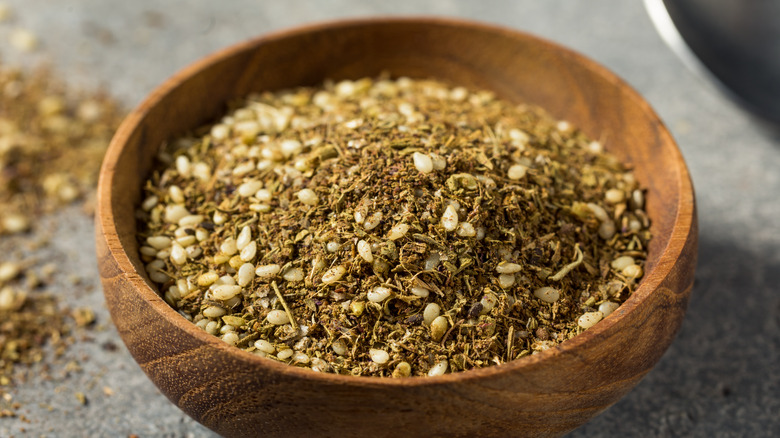 Za'atar in wooden bowl