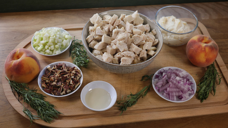 tarragon peach chicken salad ingredients