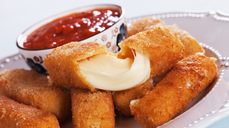 Fried Mozzarella Sticks