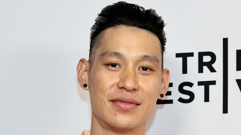 Jeremy Lin smiling at event