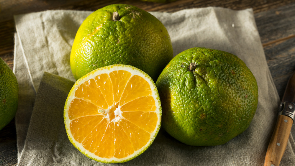 Ugli fruit on a cloth