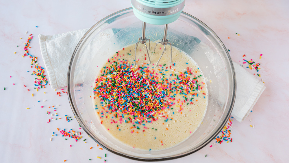 add sprinkles to funfetti cake batter