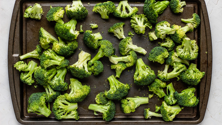 broccoli on baking sheet 