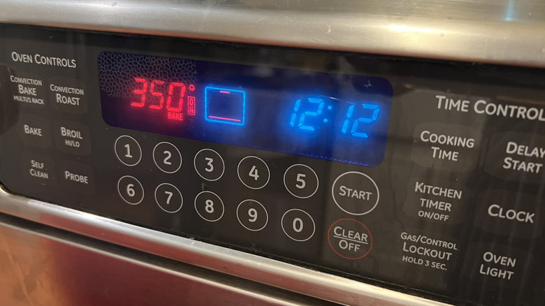 oven preheat setting display