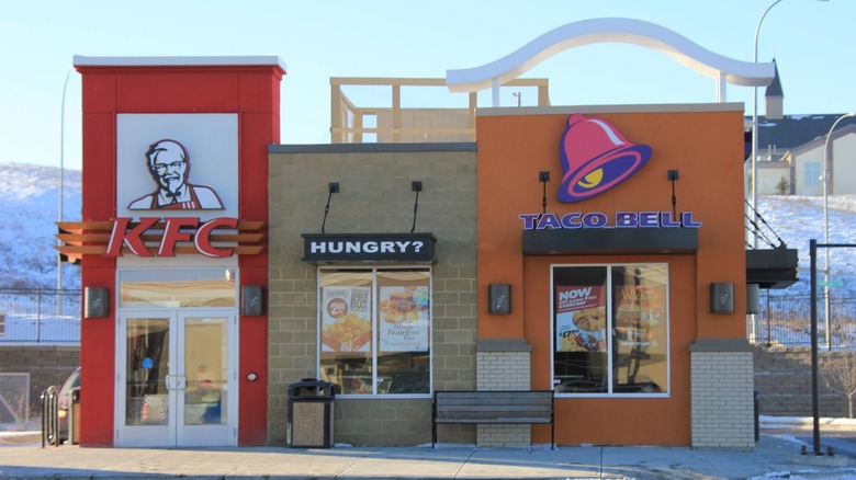 KFC and Taco Bell sharing premises