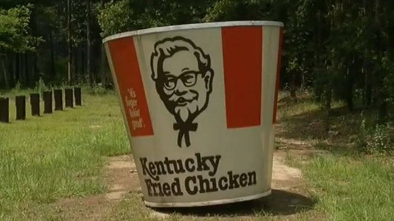 KFC bucket