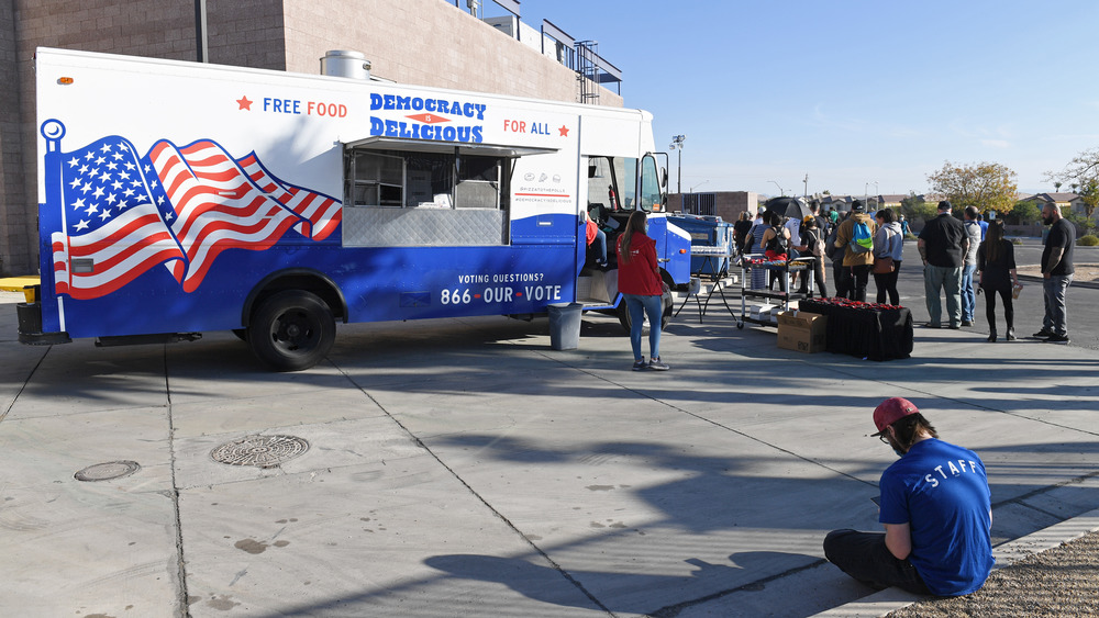 Food truck by voting line