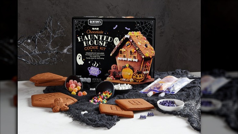 Benton's Chocolate Haunted House Cookie Kit