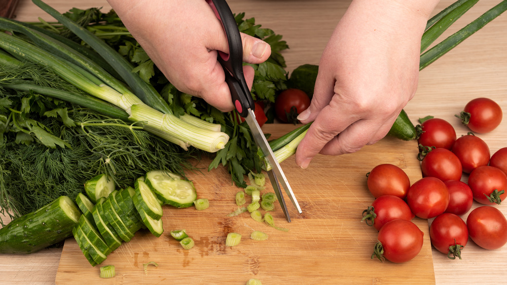 kitchen scissors