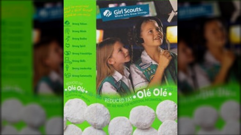 a box of Olé Olé girl scout cookies