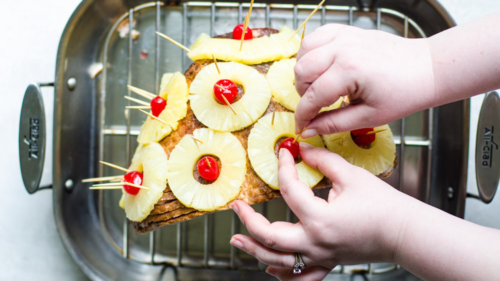 ham with pineapple and cherries