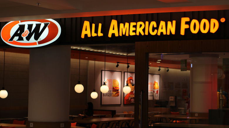 A&W Welcomes Back Spicy Papa Burger As Part Of New Combo With