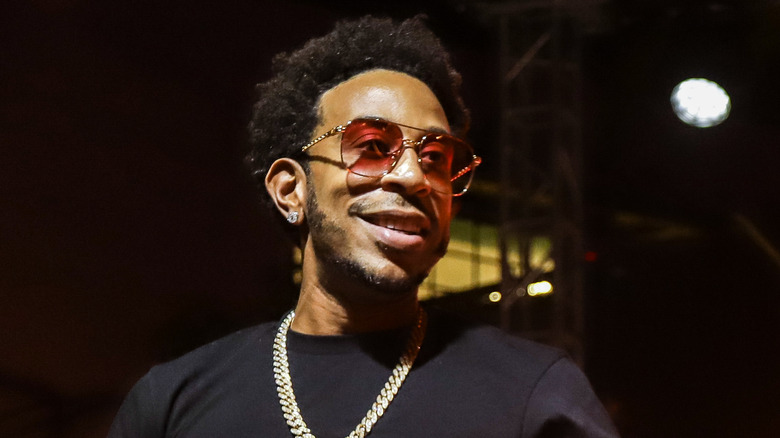 Ludacris wearing sunglasses 