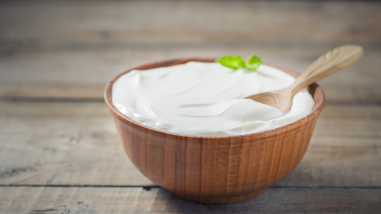 A bowl of Greek yogurt