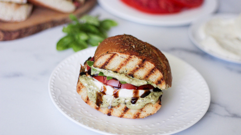 grilled tomato mozzarella sandwich