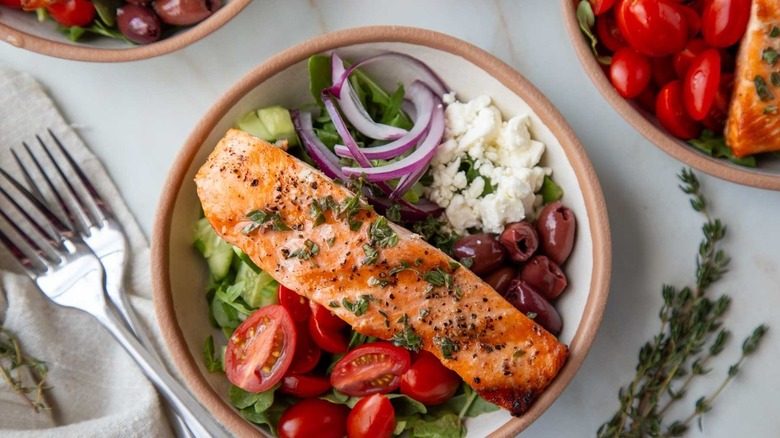 salad with salmon