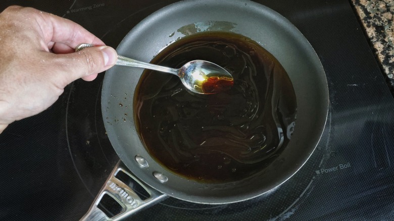 skillet of glaze cooking