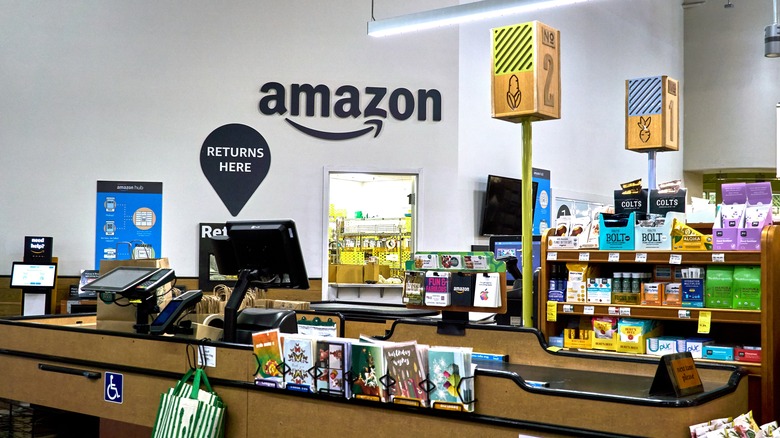 Whole Foods Market service desk