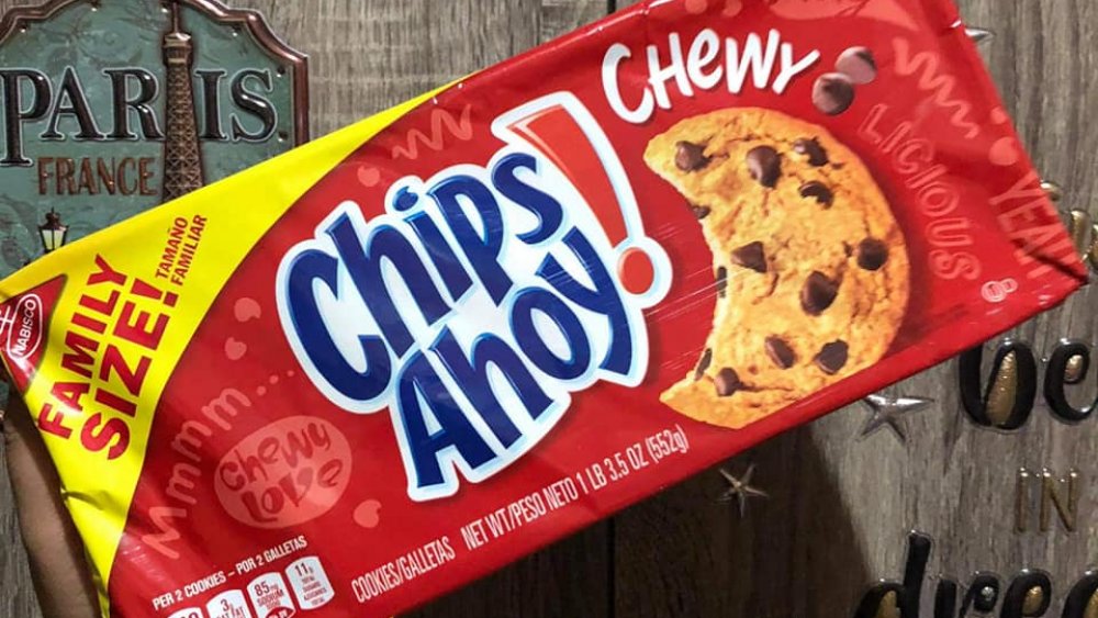 Chips Ahoy! Chewy chocolate chip cookies