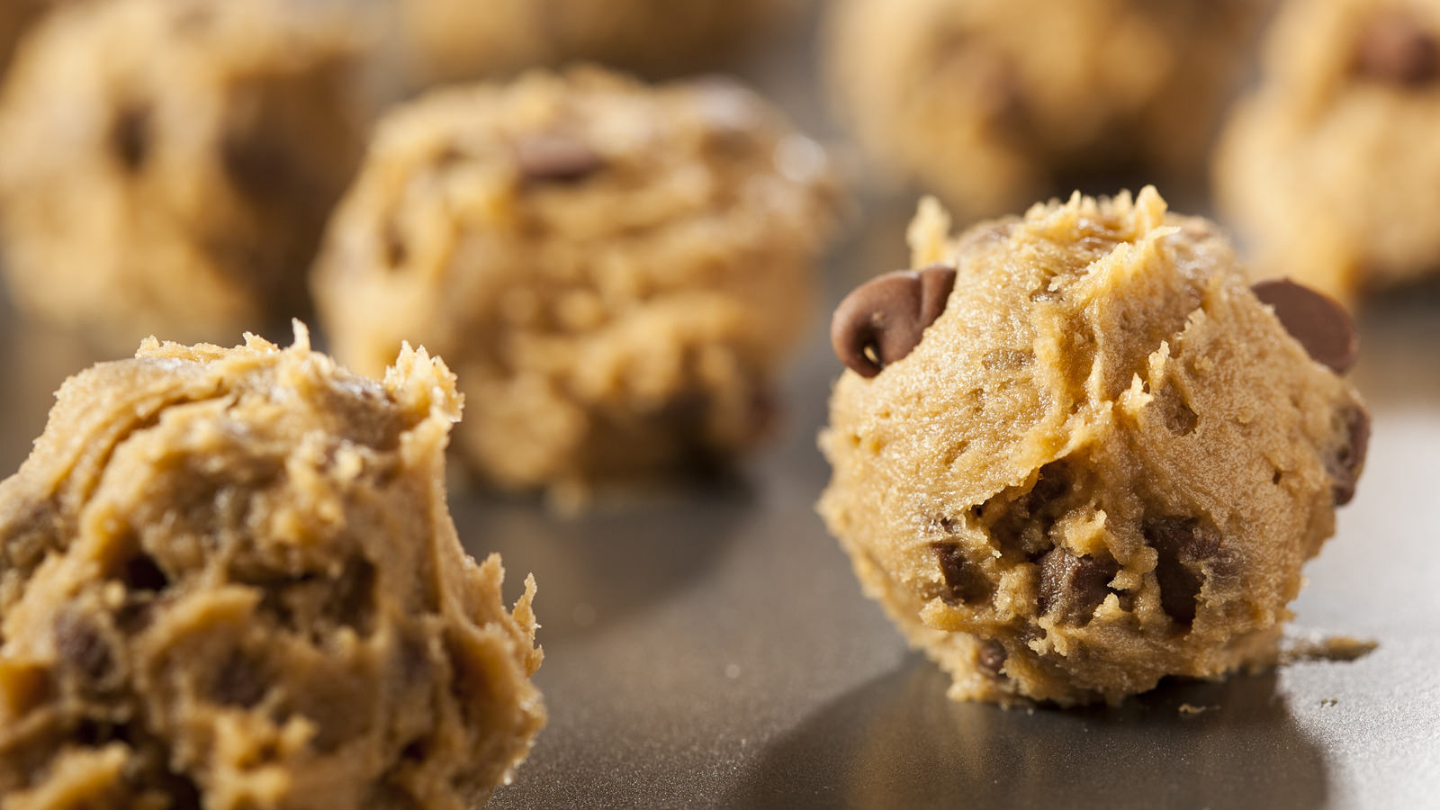 https://www.mashed.com/img/gallery/grocery-store-cookie-doughs-ranked-from-worst-to-best/l-intro-1680279531.jpg