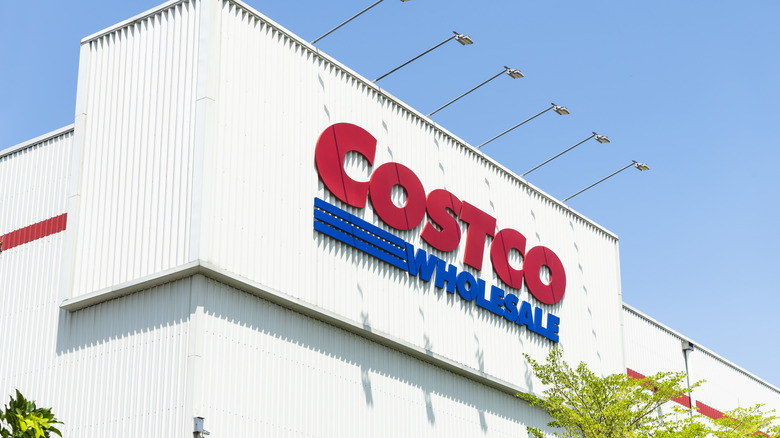 Costco warehouse exterior