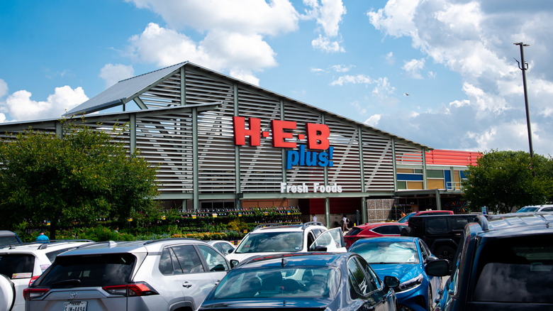 H-E-B storefront daytime