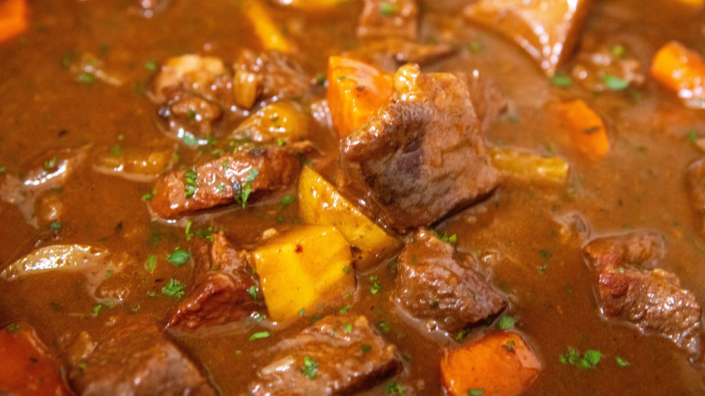 Guinness stew cooking