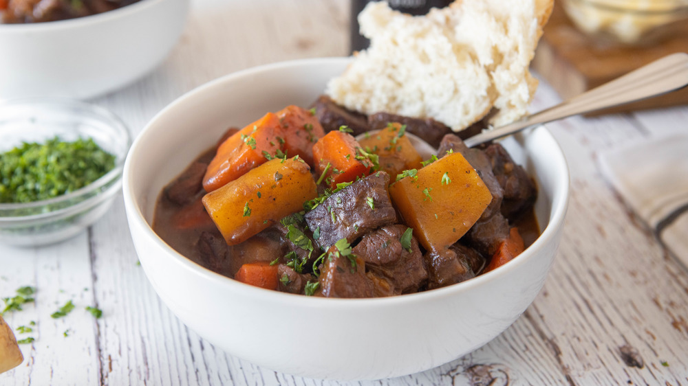 Guinness stew served