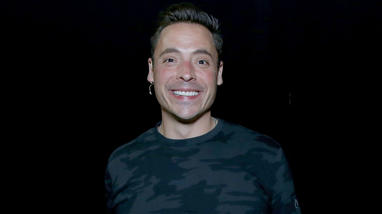 Jeff Mauro smiling at event