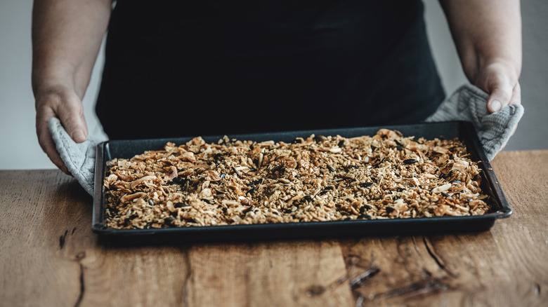 Holding tray of granola