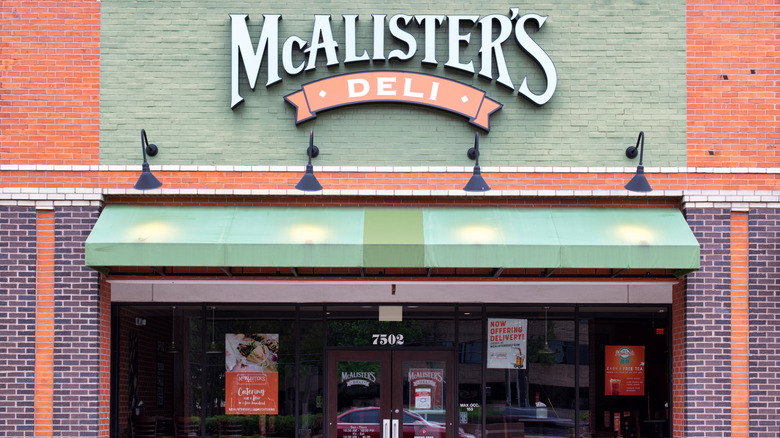 McAlister's Deli Storefront