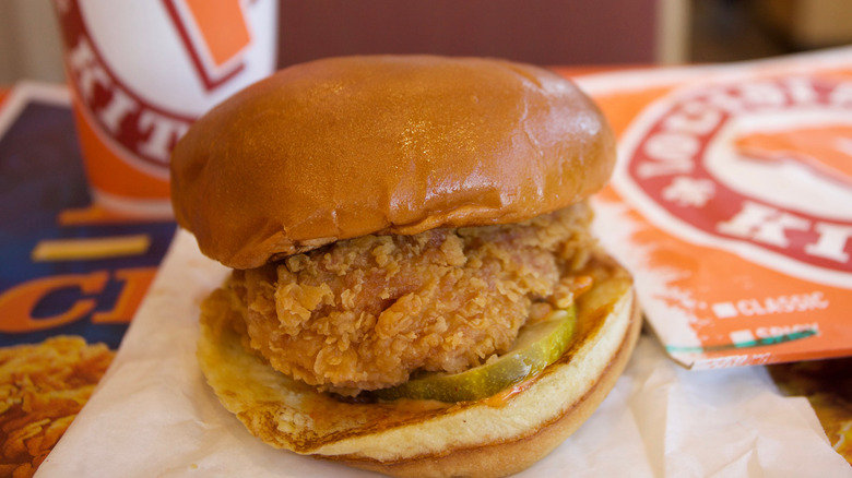 Popeyes fried chicken sandwich