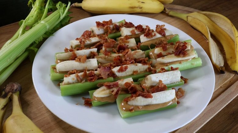 banana bacon ants on a log