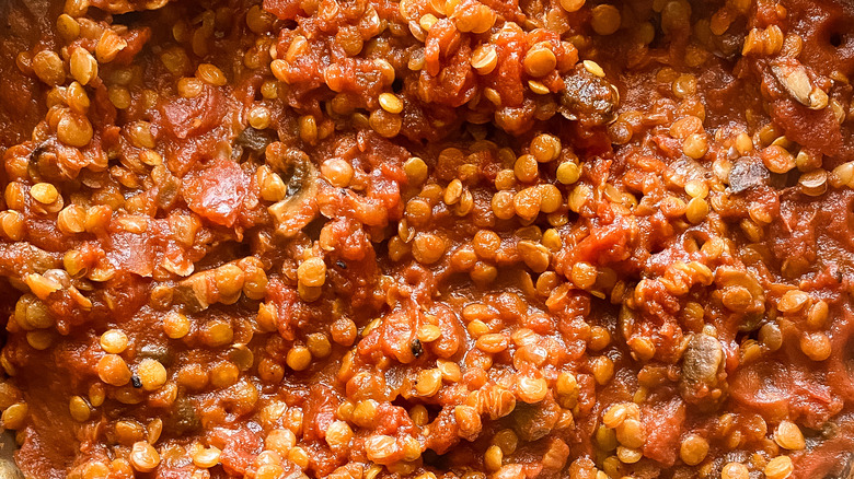 close up of lentil bolognese