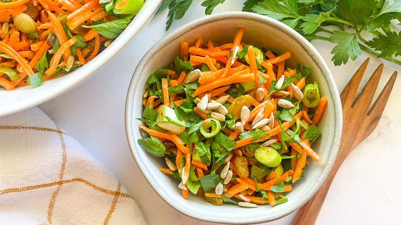 moroccan carrot salad in dish