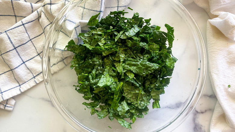 kale strips in glass bowl