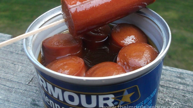 open can of vienna sausage