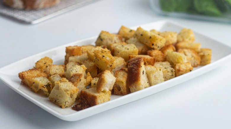 plate of croutons