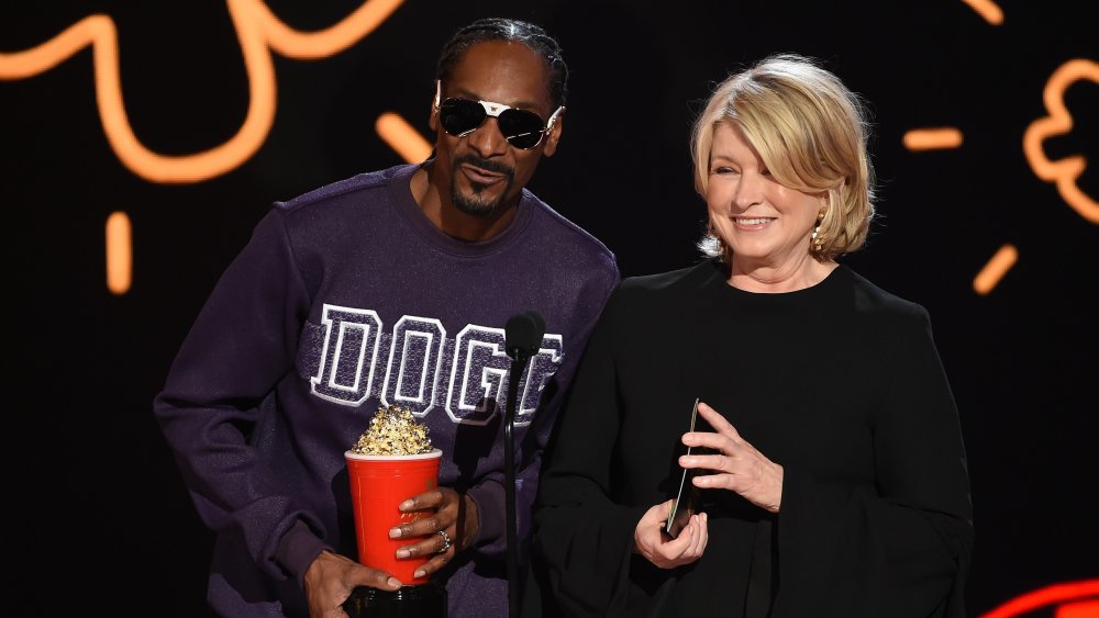 Martha Stewart and Snoop Dogg receive an award