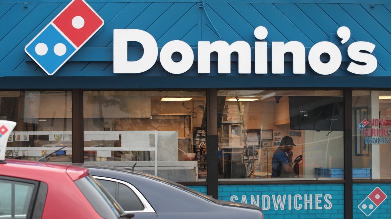 Domino's store 