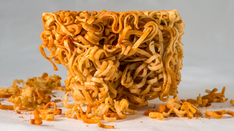 Fried ramen noodles