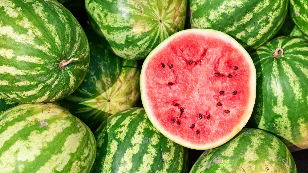 Here S The Secret To Picking A Perfectly Ripe Watermelon