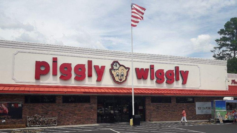 piggly wiggly grocery store workers