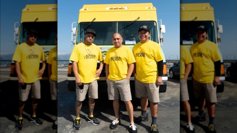 The Aloha Plate team standing in front of their truck