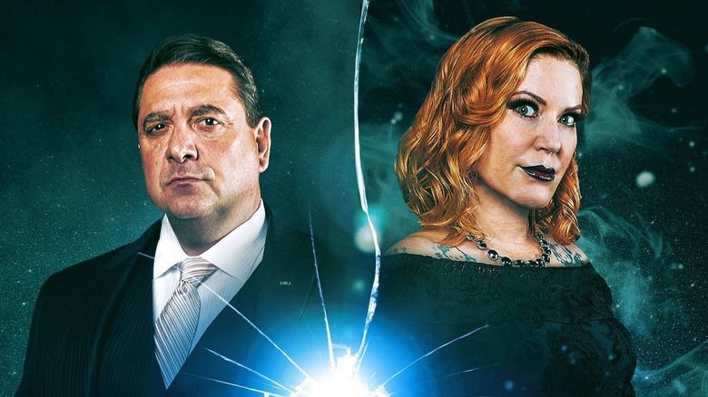 Dead Files stars