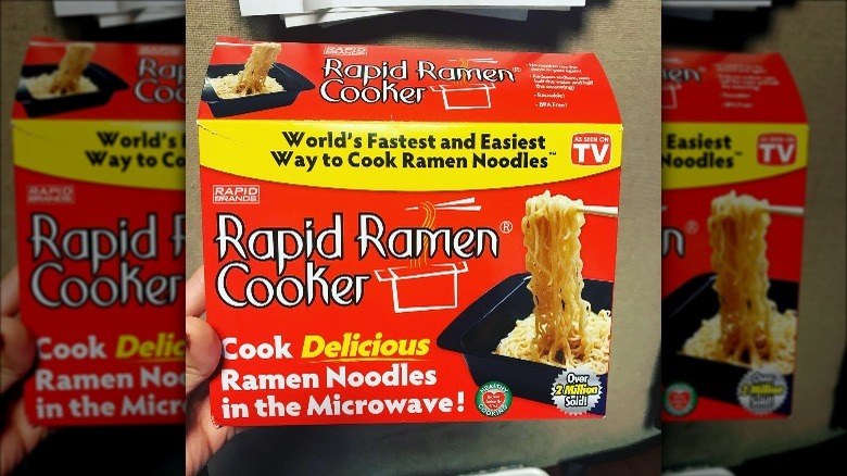 Rapid Ramen Cooker Packaging