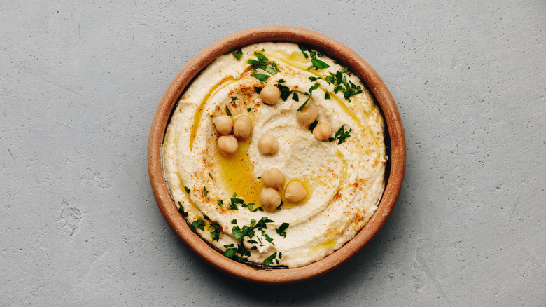 Bowl of hummus with chickpeas