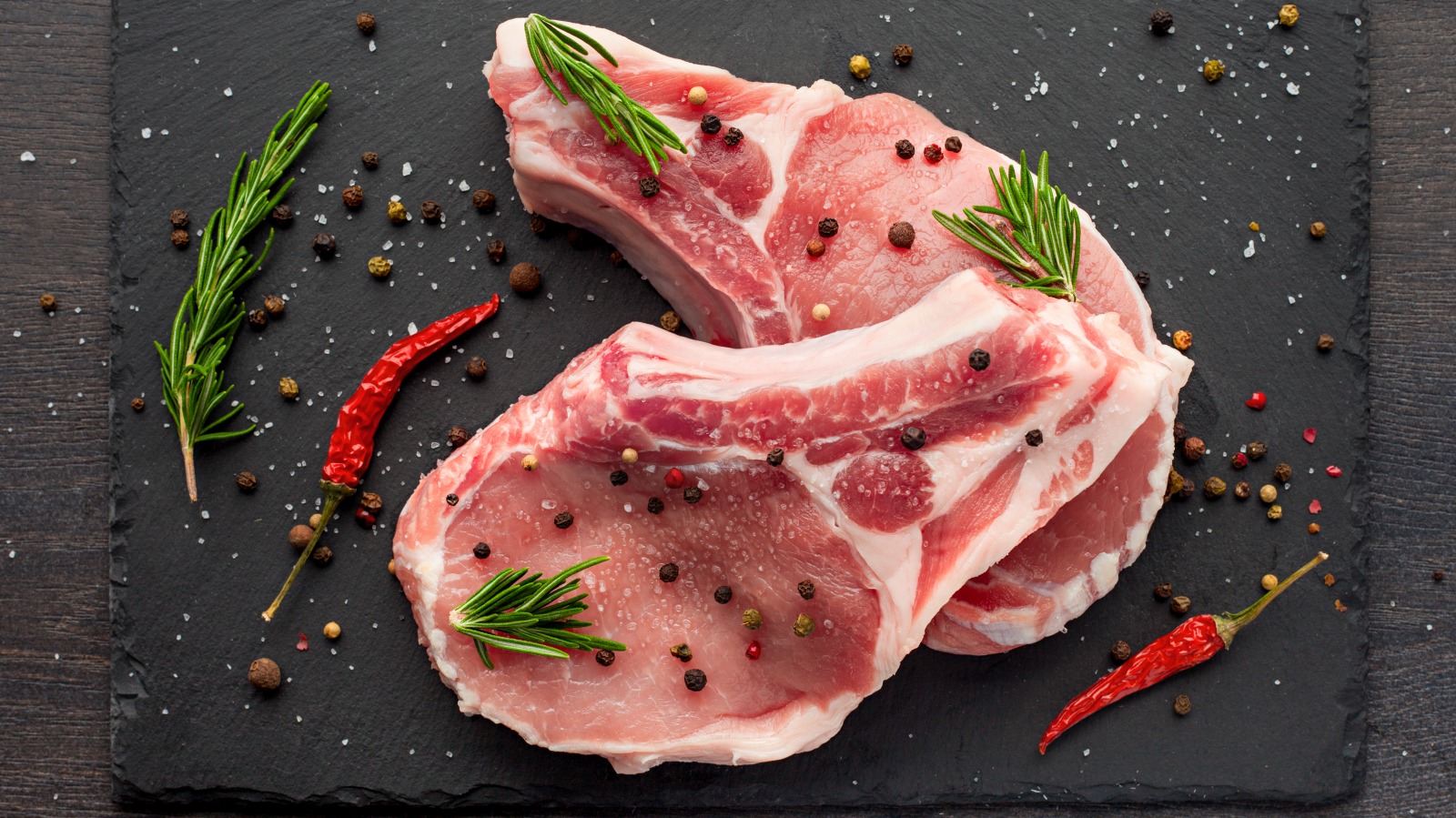 here-s-what-you-can-do-to-keep-pork-chops-from-drying-out